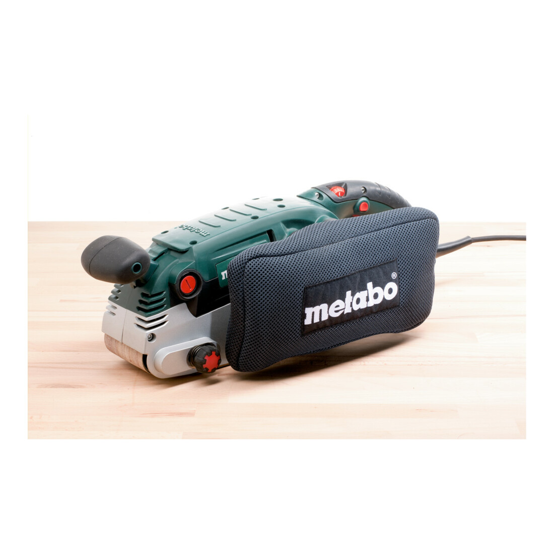 Ponceuse à bande Metabo BAE 75 avec support de machine ; boîte en carton
