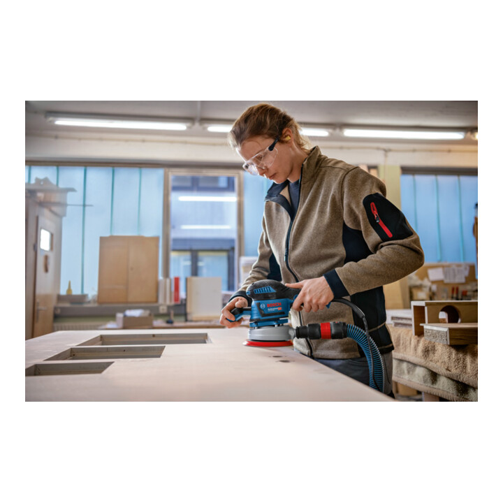 Ponceuse excentrique Bosch GEX 40-150 avec 1 x feuille abrasive à trous multiples C470