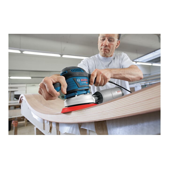 Ponceuse excentrique Bosch GEX 40-150 avec 1 x feuille abrasive à trous multiples C470