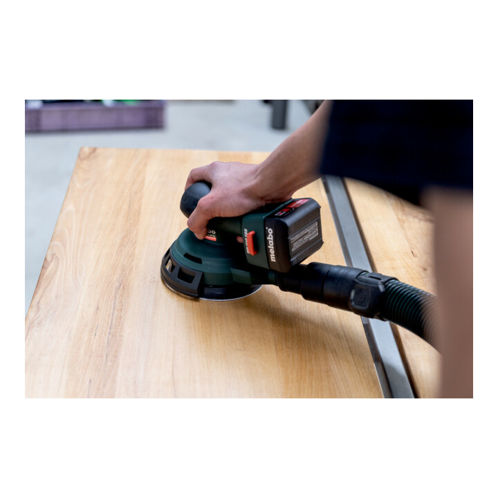Ponceuse excentrique sans fil Metabo PowerMaxx SXA 12-125 BL avec plateau de ponçage de 125mm ; metaBOX 215