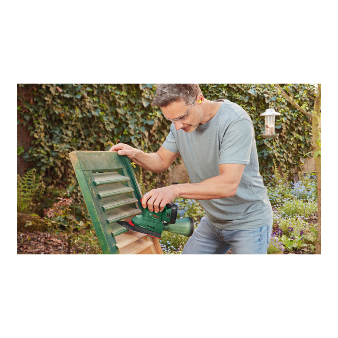 Ponceuse multi-usages sans fil UniversalSander 18V-10 Bosch