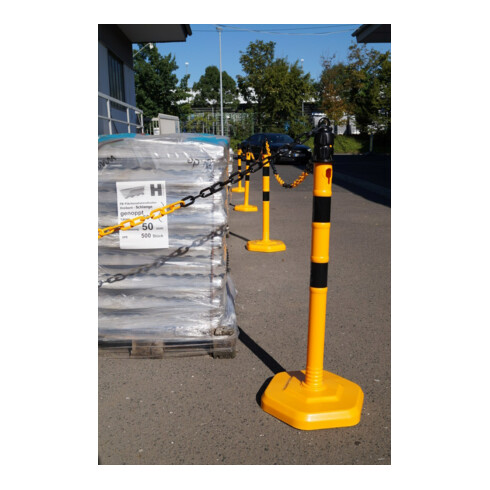 Potelets de blocage polypropylène jaune/noir D. 63 mm à installer avec oeillet