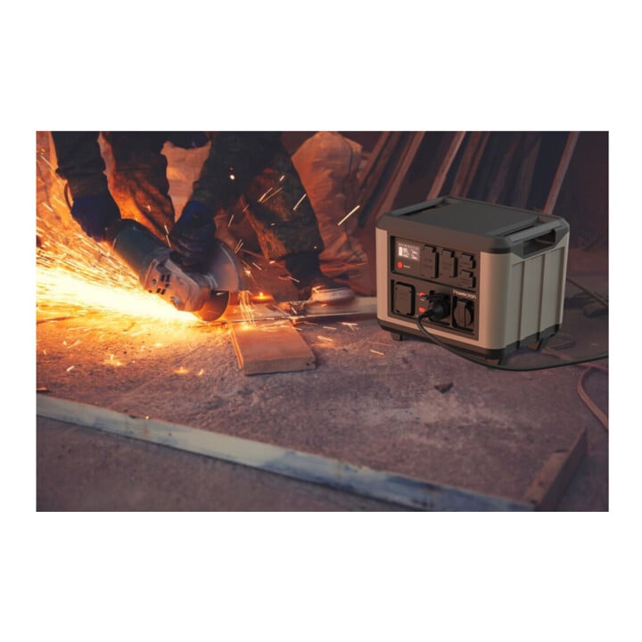 Power On Tools Powerstation Pro22 mit Feuerlöscheinheit  - 2.000W/1.500 Wh