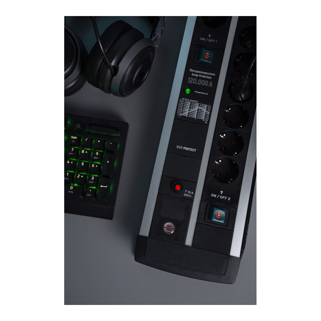 Premium-Protect-Line 120.000A overspanningsbeveiligings stekkerdoos met USB-laadfunctie 14-voudig DUO 3m H05VV-F 3G1,5