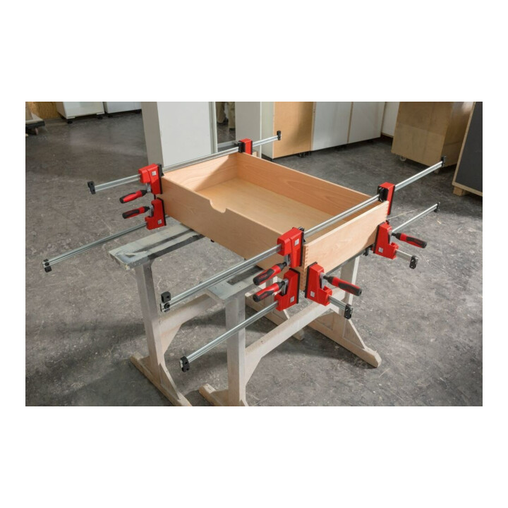 Presse VarioKorpus REVO KREV Bessey