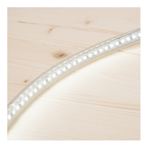 Projecteur de chantier à bande de LED STIER, 15 m, 13 500 lm, 6 400 K