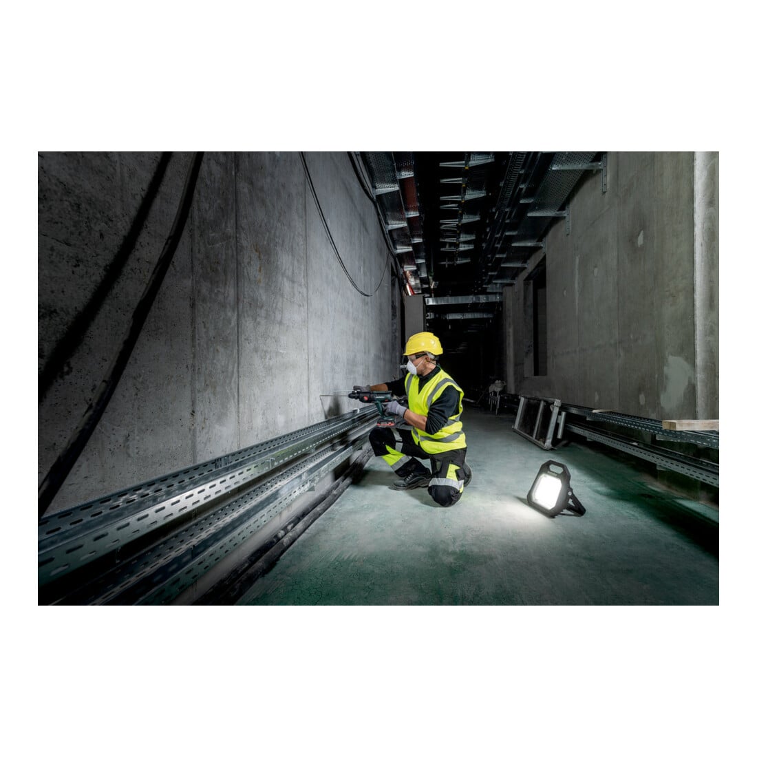 Projecteur de chantier sans fil Metabo BSA 18 LED 10000, carton