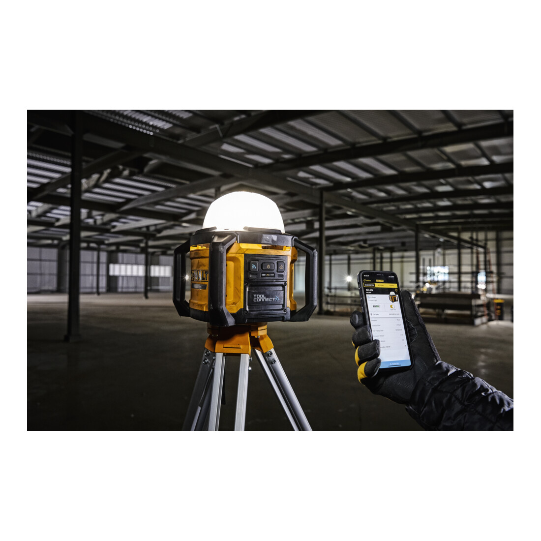 Projecteur de chantier sur batterie DEWALT 18V (version de base) DCL074-XJ