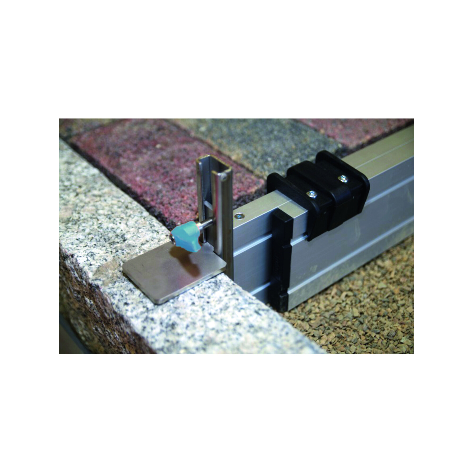 rabo Abziehschiene 0,60-1,00 m verstellbar, Höhe 0-11 cm
