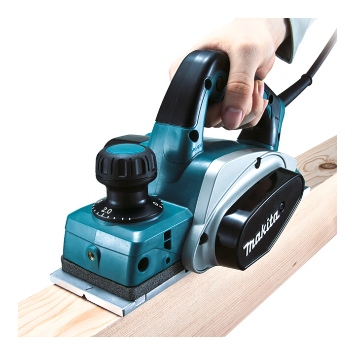Rabot à feuillure Makita KP0800J + MAKPAC
