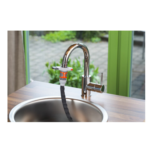 Raccord de robinet GARDENA pour robinets d'eau intérieurs