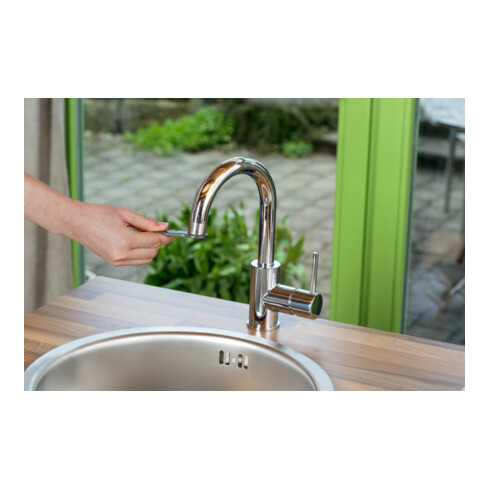 Raccord de robinet GARDENA pour robinets d'eau intérieurs