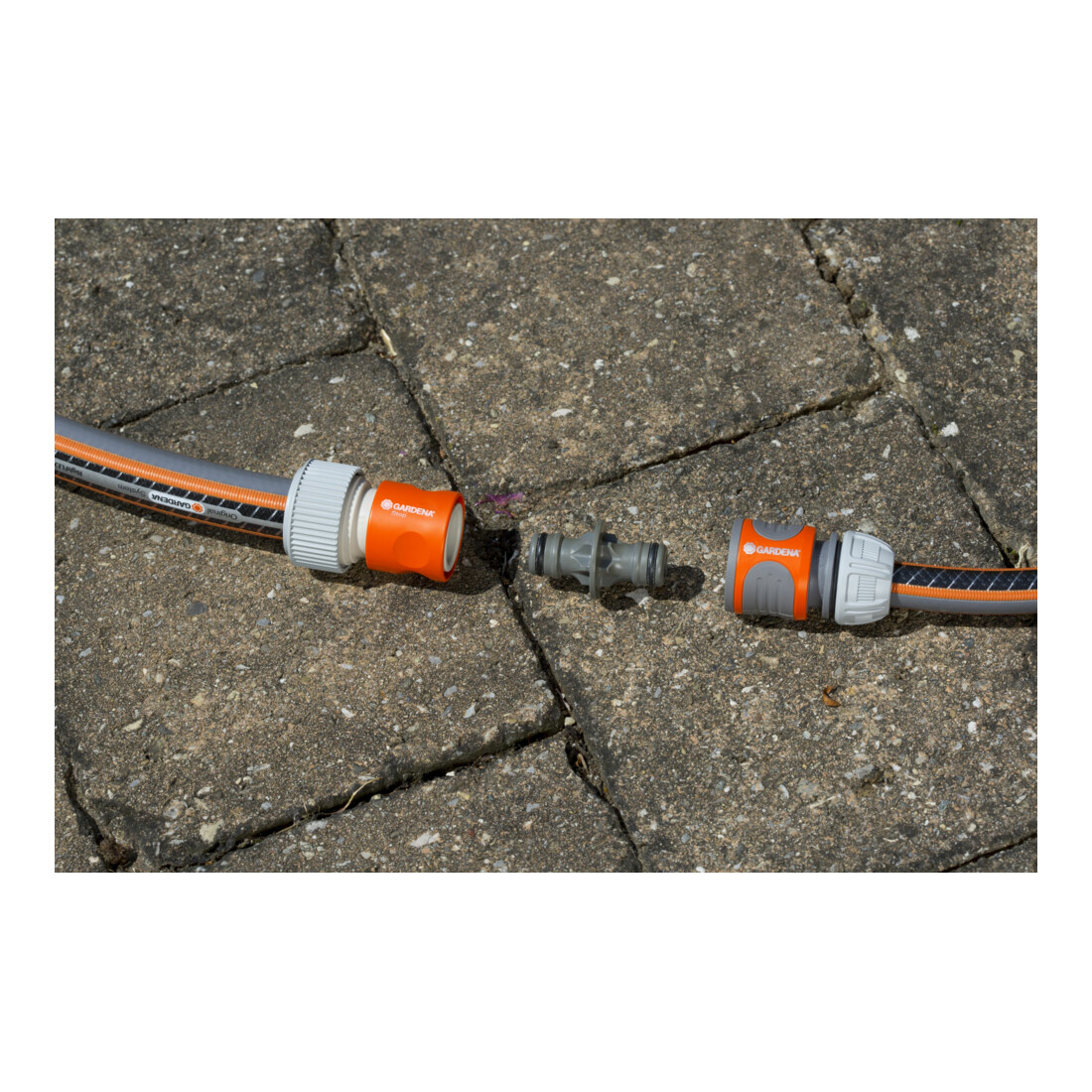 Raccord de transition SB système professionnel GARDENA avec arrêt de l'eau