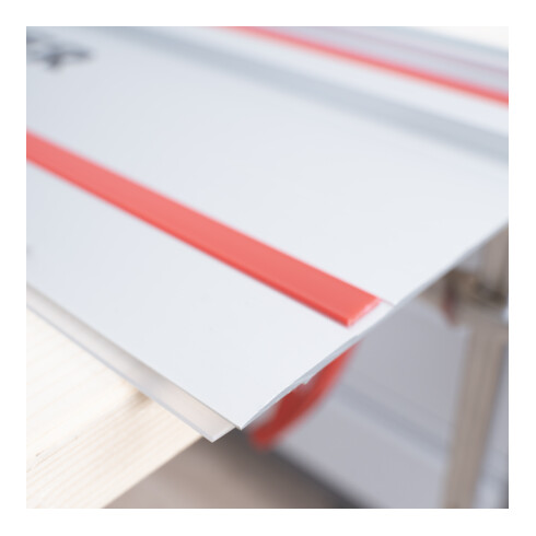 Rail de guidage STIER