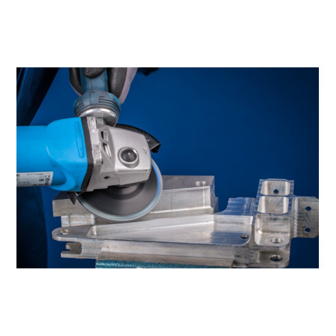 Rondelle comprimée en non-tissé PFERD COMBICLICK CC PNER diamètre 125 mm souple SIC fin pour la finition