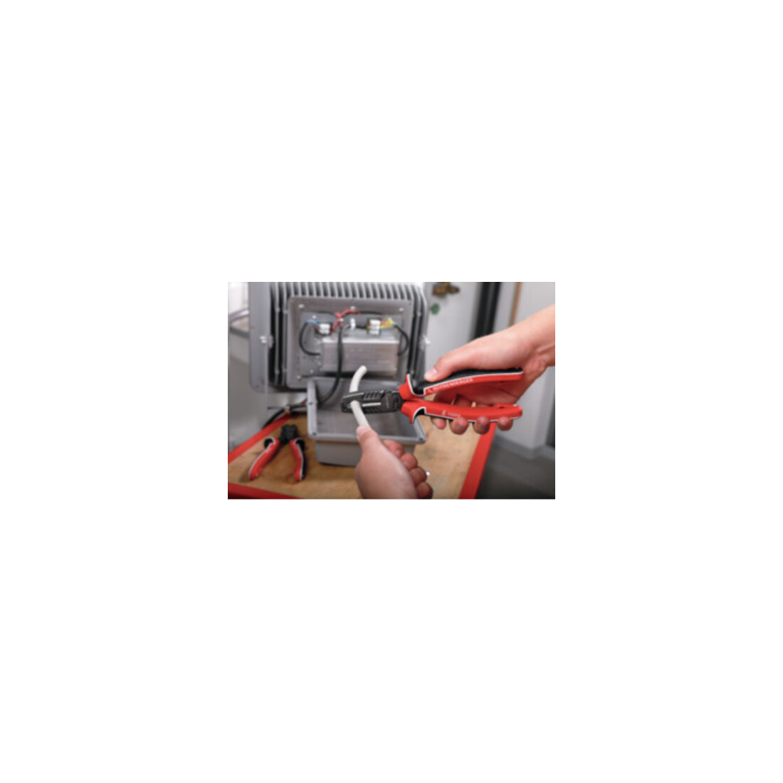 Rothenberger Pince à dénuder électrique multi 180 mm