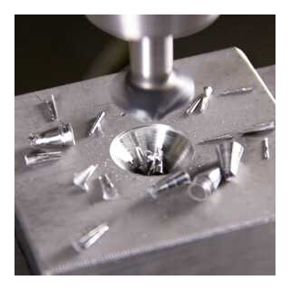 RUKO Svasatore conico e sbavatore ULTIMATECUT DIN 335, forma C 90° HSS Co 5 RUnaTEC HSS-Co5