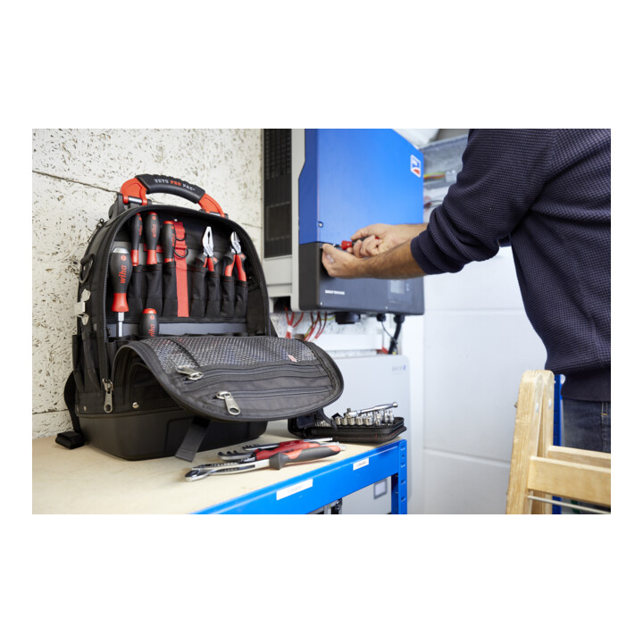 Sac à dos à outils Wiha  set L mechanic 65 pcs.