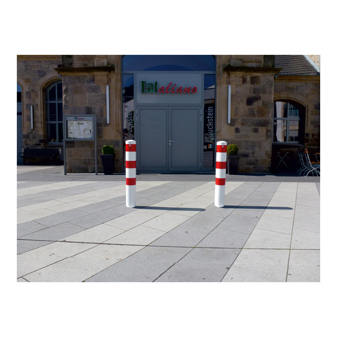 Schake Absperrpfosten Typ 40191FB, herausnehmbar, Ø 193mm + Dreikantverschluß, weiß / rot