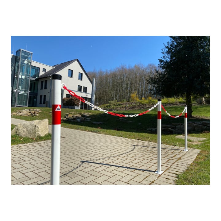 Schake Absperrpfosten Typ 4042EB/2, ortsfest, Ø42mm + Einschlagspitze, weiß / rot + 2 Ösen