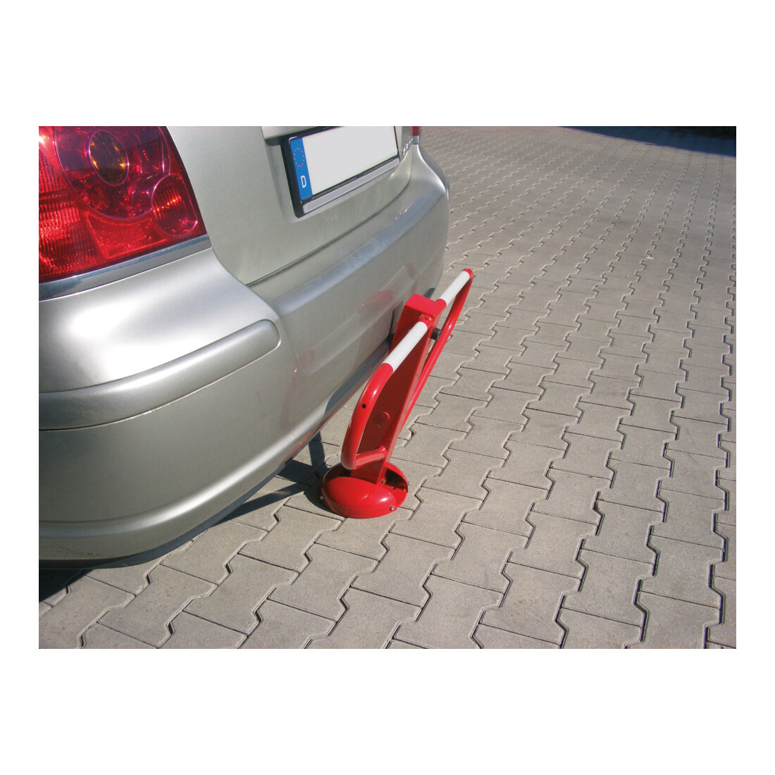 Schake Absperrpfosten, umlegbar, Typ 40215ZB, umlegbar, allseitig elastisch, 70x70mm, Überflur 500mm + Profilzylinderschloß, zum Aufdübeln rot / weiß