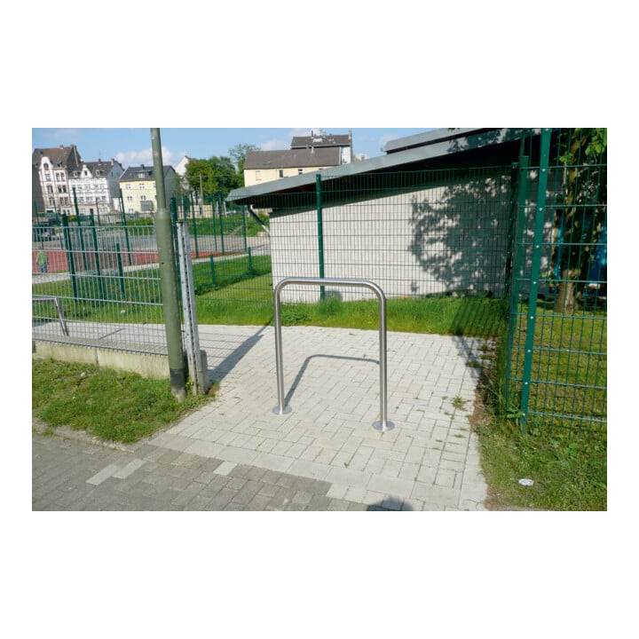 Schake Edelstahl, Rundbügel Ø48 mm + Querholm Länge: 650mm, Höhe: 800mm + Bodenplatten zum Aufdübeln