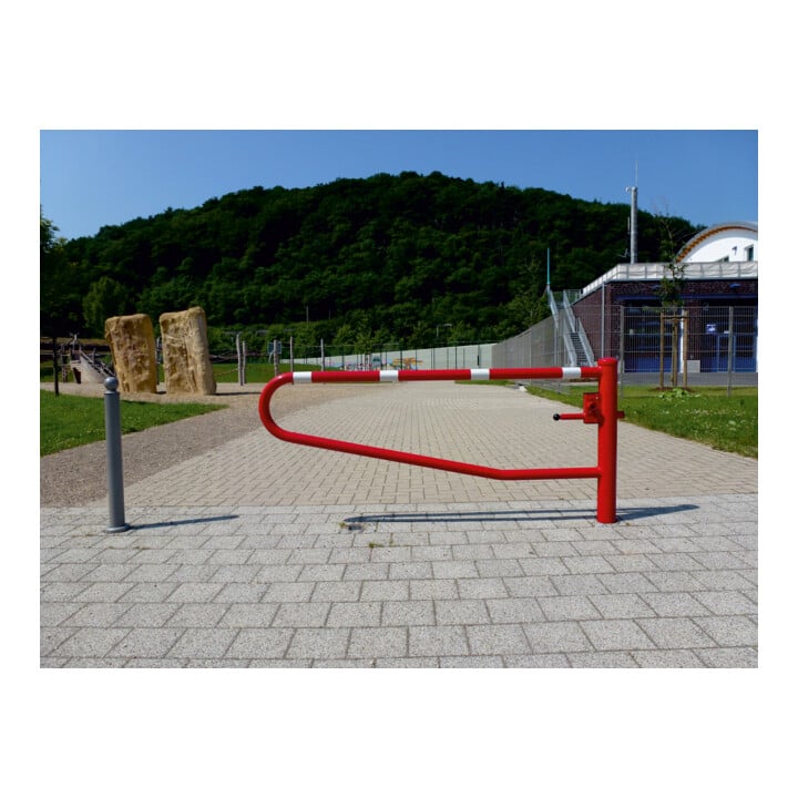 Schake Gatterschranke drehbar 1,50m für Vorhangschloss, rot / weiß