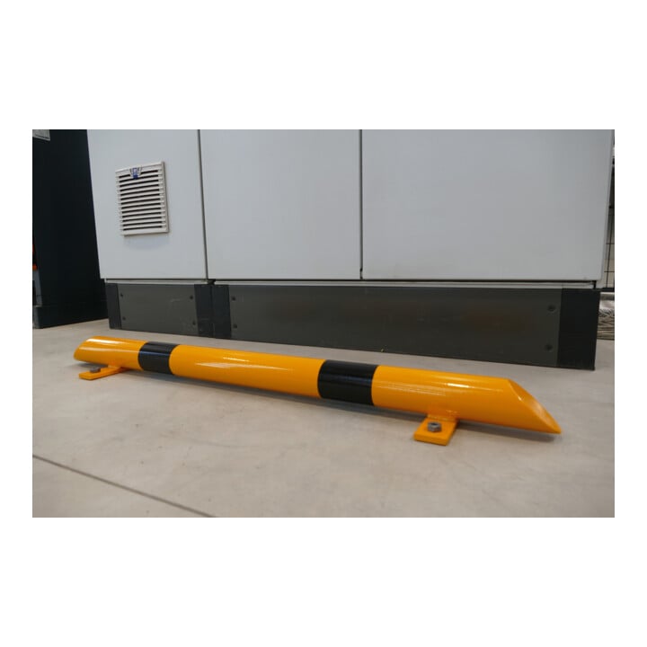 Schake Rammschutz, Balken Stahlrundrohr Ø 76mm + abgeschrägten Enden, + schwarzen Streifen, Breite 800mm, Höhe 86 mm