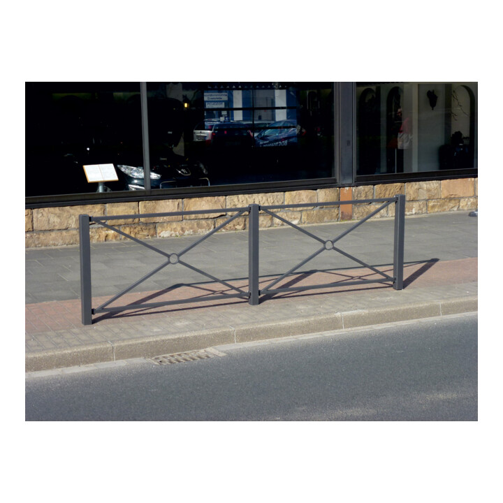 Schake Stadtzaun, Mittelpfosten + Flachkopf, Vierkantrohr 70x70mm + Stahlkappe, beschichtet, Höhe 1000mm über Flur, zum einbetonieren, 4 Verbindungslaschen