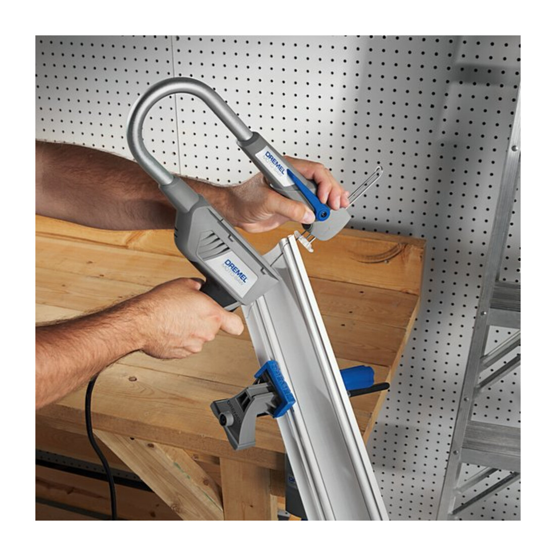 Scie à chantourner Dremel® Moto-saw Bosch