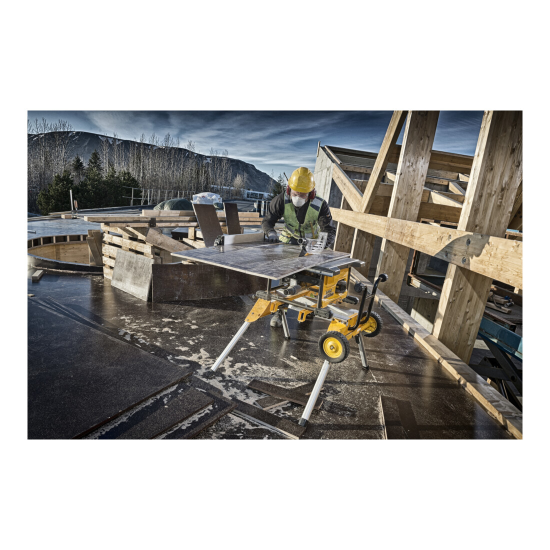 Scie à format DEWALT 54V version de base DCS7485N-XJ
