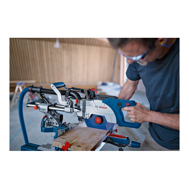Scie à onglets sans fil BITURBO GCM 18V-216 DC Bosch