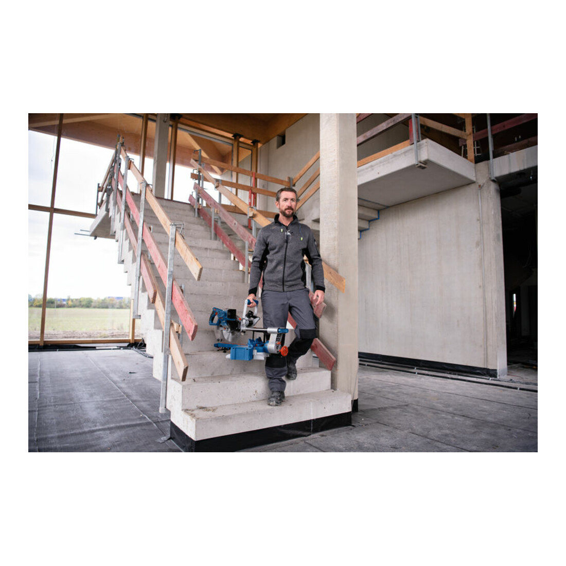 Scie à onglets sans fil BITURBO GCM 18V-254 D Bosch