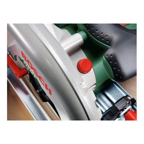 Scie circulaire à main Bosch PKS 66 A