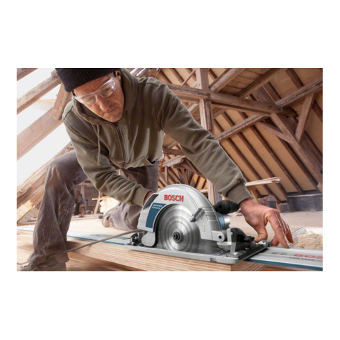Scie circulaire portative Bosch GKS 85 G avec L-BOXX et rail de guidage
