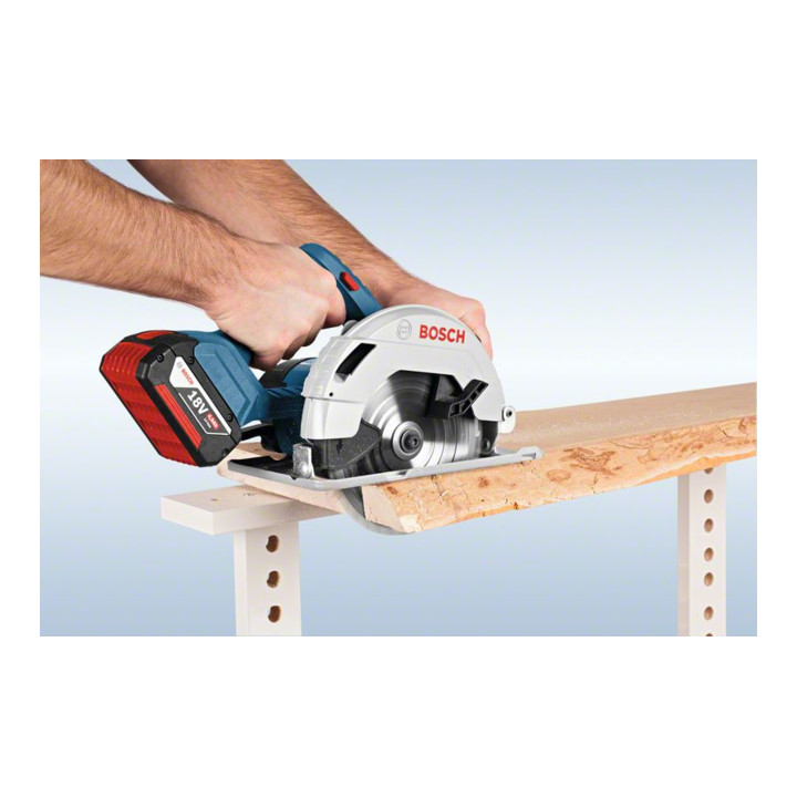 Scie circulaire sans fil Bosch GKS 18V-57 Version Solo