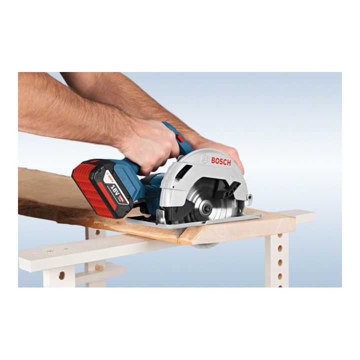Scie circulaire sans fil Bosch GKS 18V-57 Version Solo