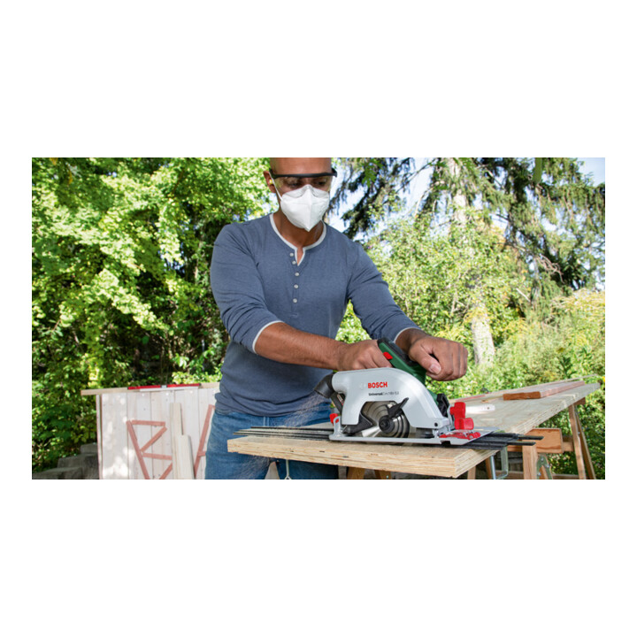Scie circulaire sans fil UniversalCirc 18V-53 Bosch