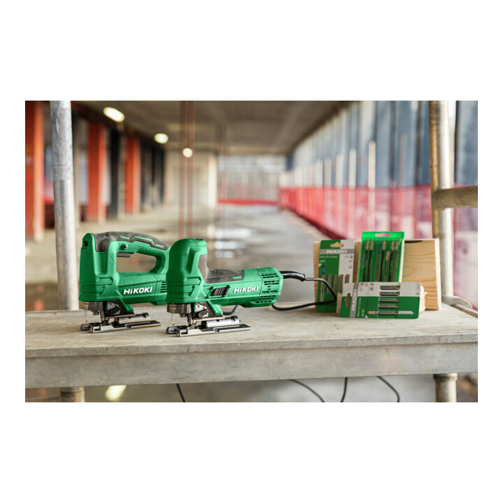 Scie sauteuse pendulaire HiKOKI 90 mm CJ90VST2