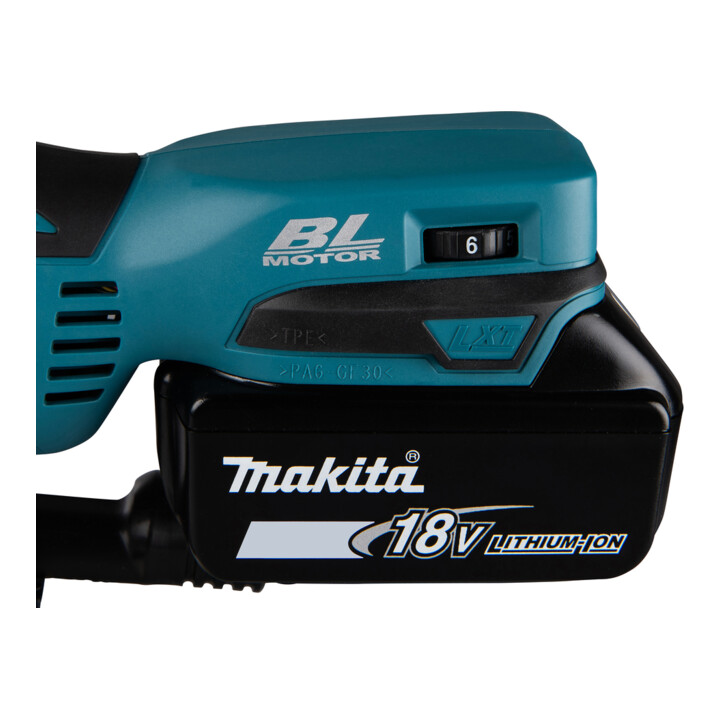 Scie sauteuse pendulaire sans fil Makita DJV181RTJ 18 V avec 2 batteries, chargeur rapide et dans la valise