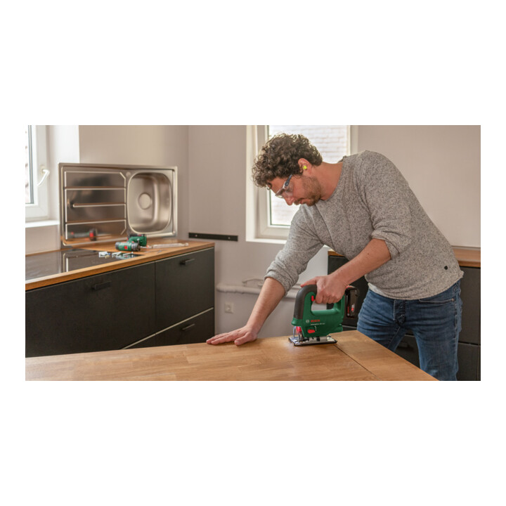 Scie sauteuse sans fil Bosch UniversalSaw 18V-100