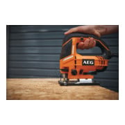 AEG Seghetto alternativo STEP 100 X 700W con lama, paratrucioli e valigetta-4