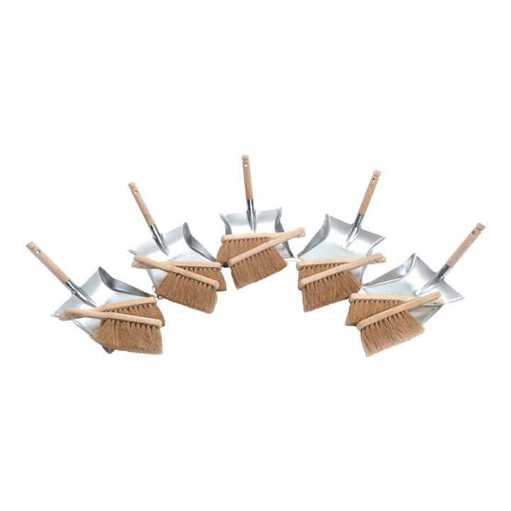 Set de pelles à poussière SOREX avec poignée en bois composé de 10 balayettes et 5 pelles