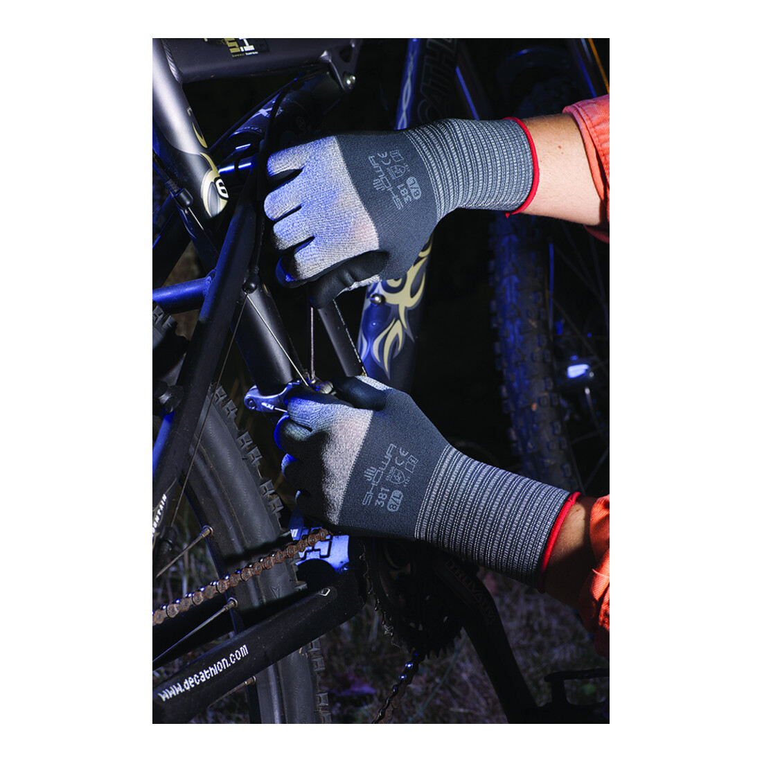 SHOWA Montagehandschuh 381