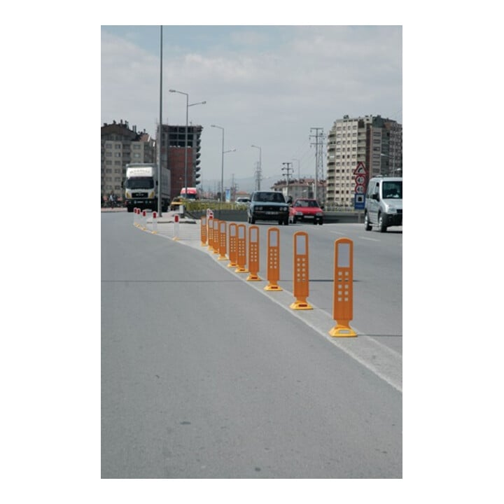 Signaux visuels avec matériel de fixation H600xl260xP160mm avec matériel de fixa