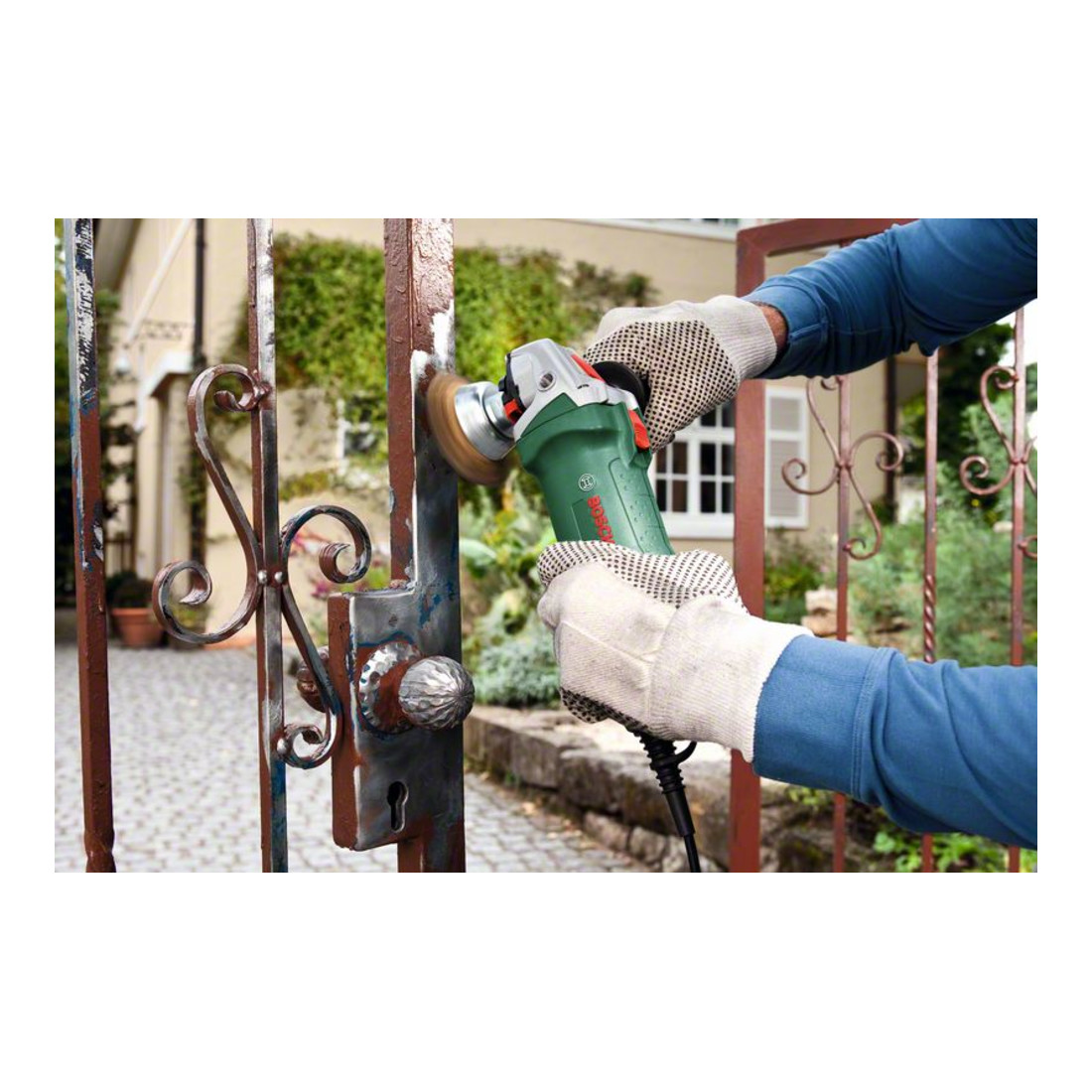 Bosch Smerigliatrice angolare PWS 700-115