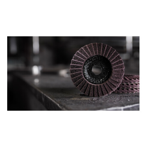 Klingspor SMT 800 Plateau de ponçage en non-tissé