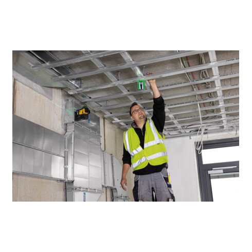 STABILA 12-V-System Kreuzlinienlaser LAX 600 G, selbstnivellierend, 3 x 360° grüne Laserlinien, max. Reichweite: 40 m, CAS-Akku und -Ladegerät (EU), Universal- und Wandhalterung, Tragekoffer