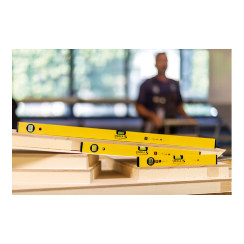 STABILA CLASSIC SET 70, set de 3 niveaux à bulle : 100 cm, 60 cm, 40 cm, profilé léger en aluminium, Made in Germany