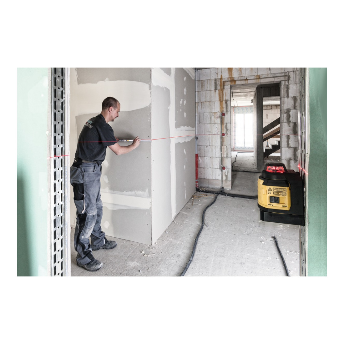STABILA Laser multilinea LAX 400 20m, con batterie